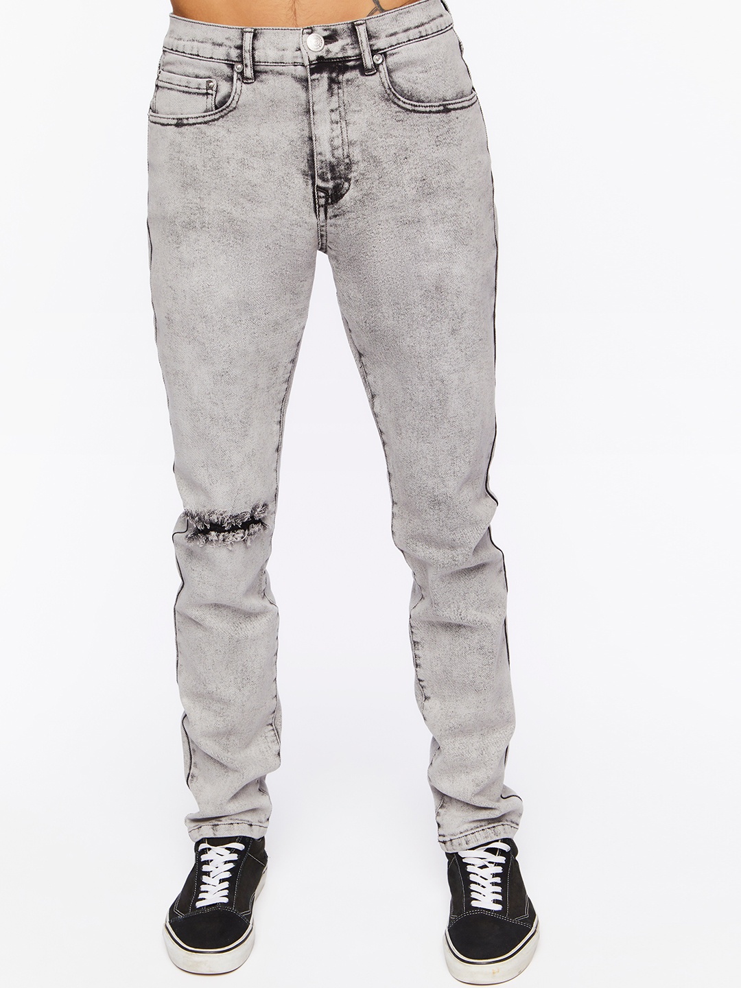 

FOREVER 21 Men Skinny Fit Slash Knee Heavy Fade Jeans, Grey