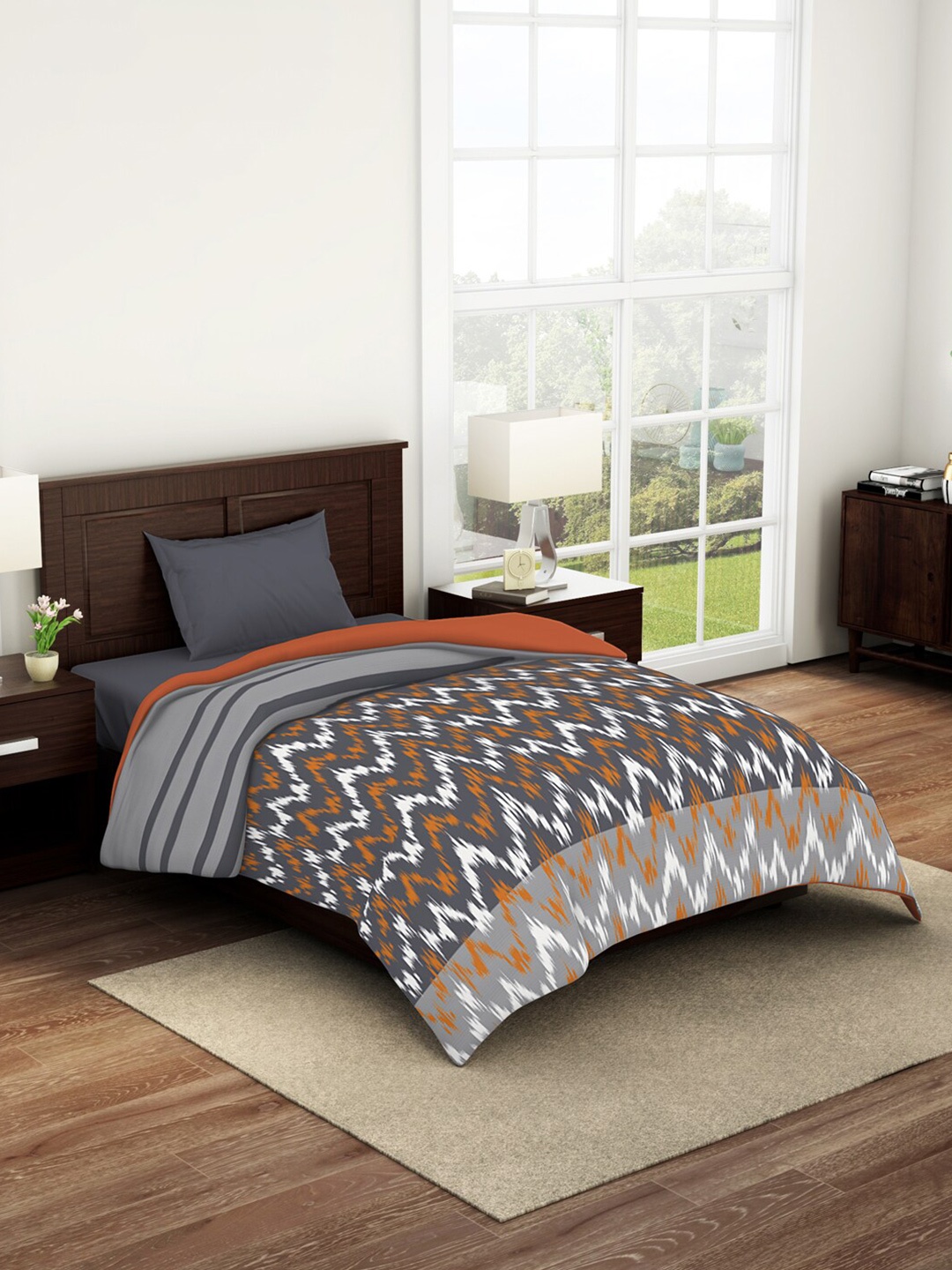 

SPACES Hygro Grey & White AC Room Pure Cotton 150 GSM Double Bed Quilt