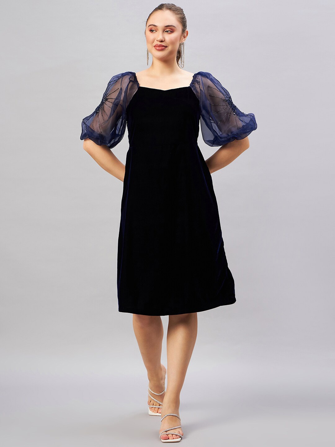 

Antheaa Blue Square Neck Embellished Puff Sleeve Velvet A-Line Dress