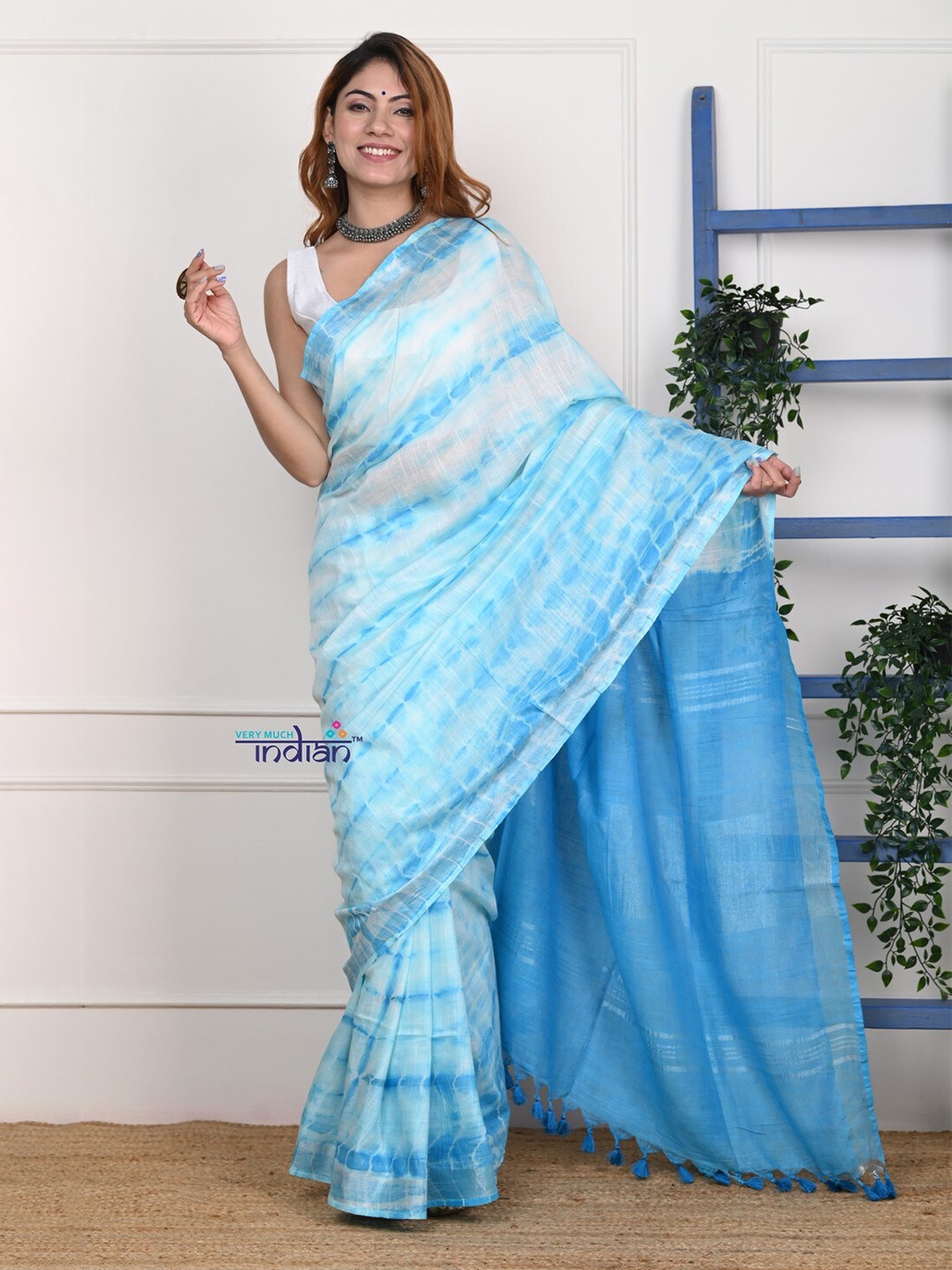 

Very Much Indian Tie and Dye Pure Cotton Saree, Blue