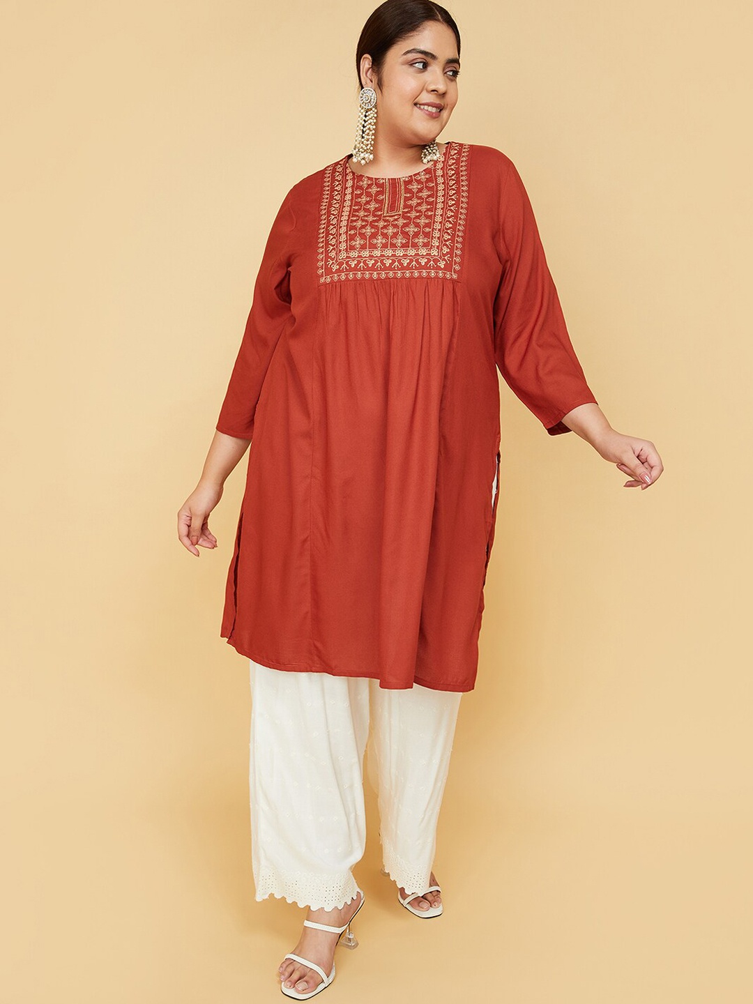 

max Plus Size Ethnic Motifs Embroidered Kurta, Rust