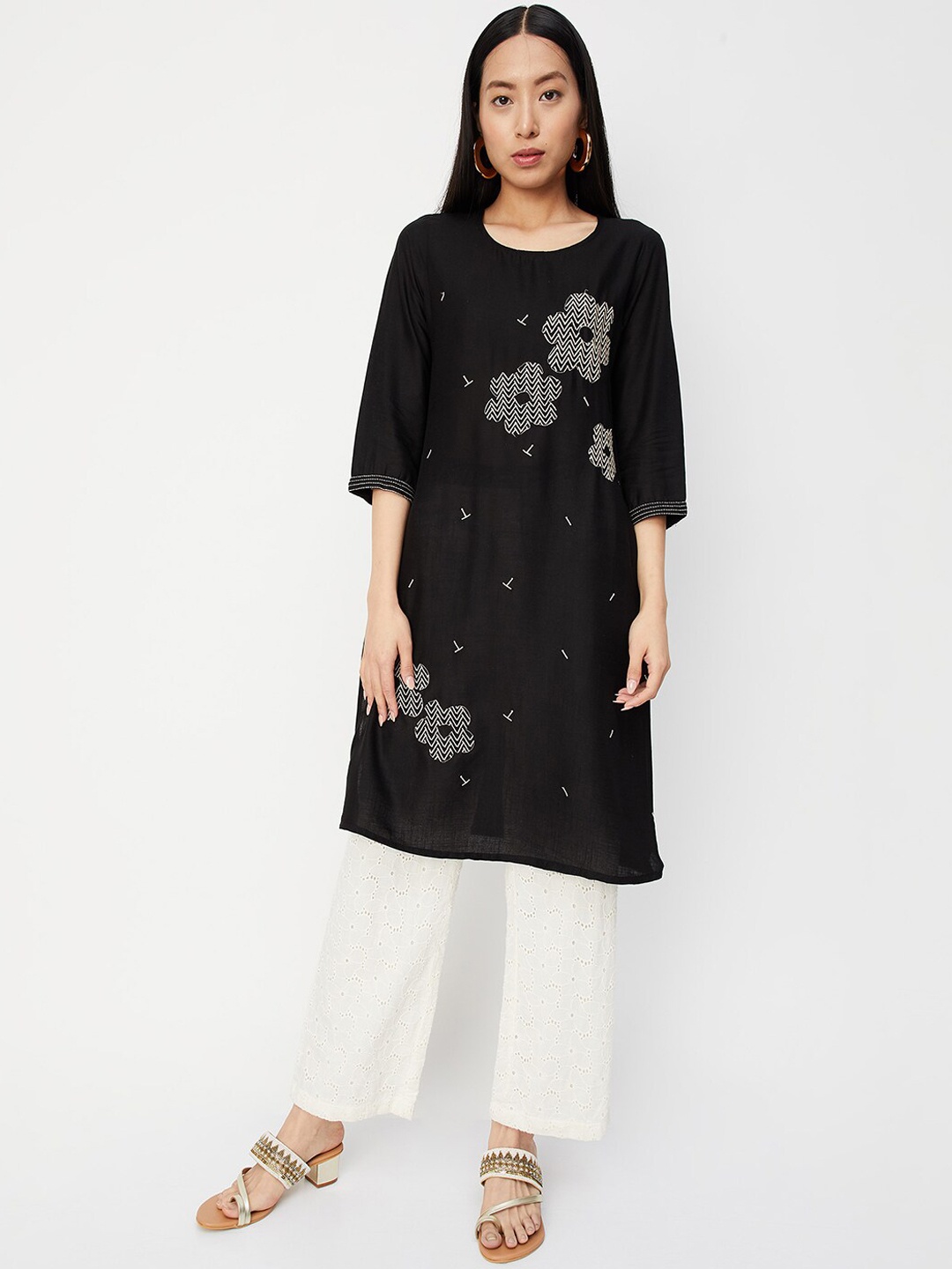 

max Floral Embroidered Thread Work Straight Kurta, Black