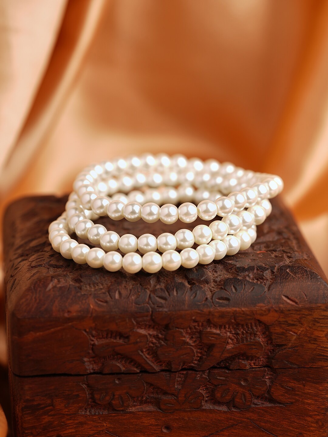 

Accessorize Set Of 3 Pearls Elasticated Bracelet, White