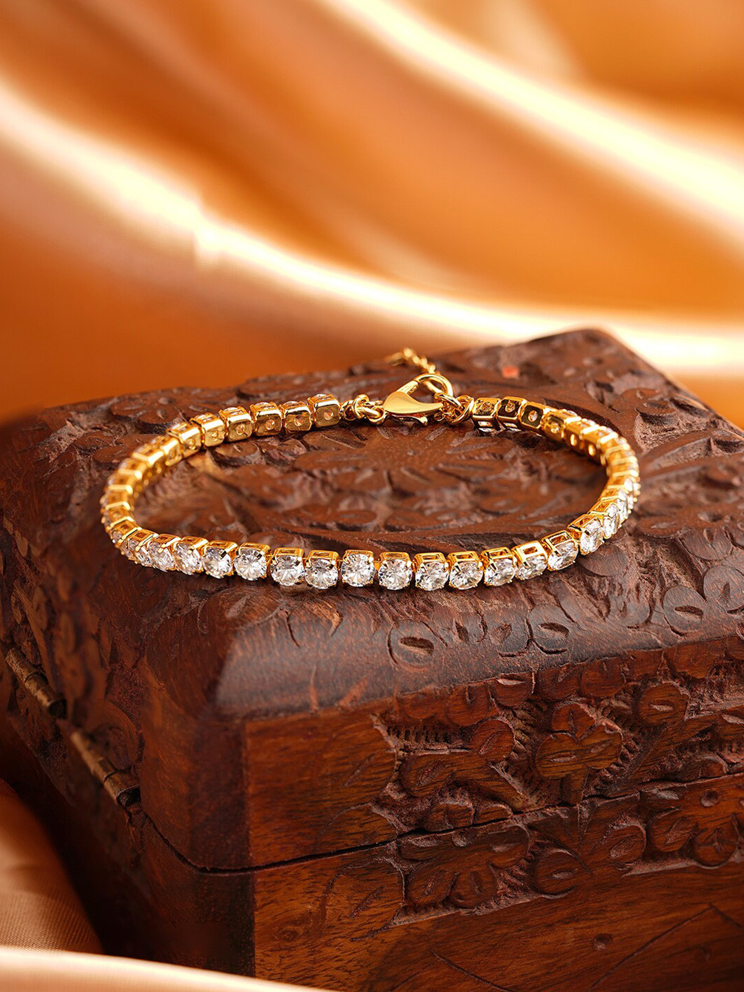 

Accessorize Cubic Zirconia Gold-Plated Link Bracelet