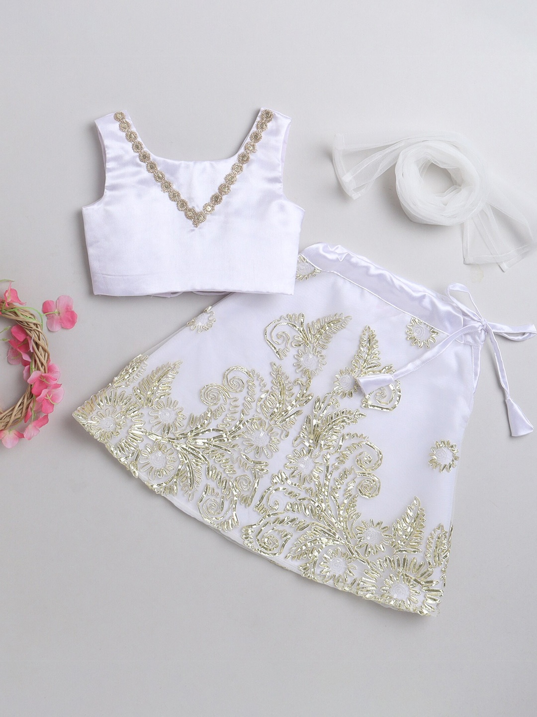 

MANY FROCKS & Girls Embellished Ready to Wear Lehenga Blouse With Dupatta, White