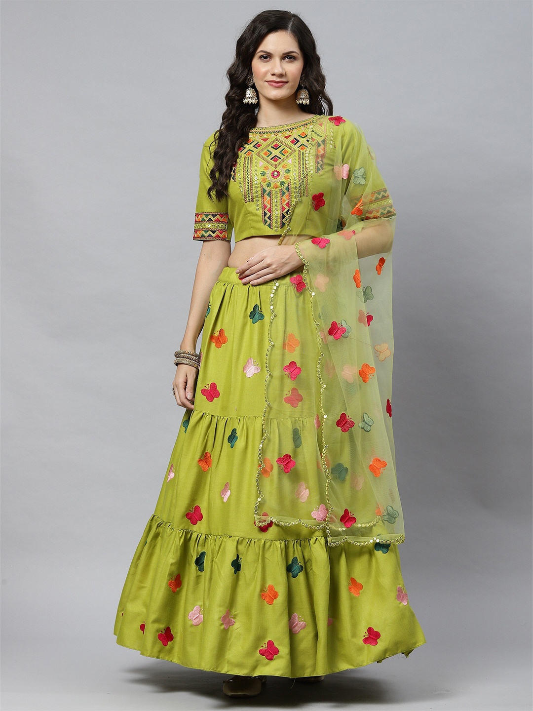

Sangria Green Embroidered Semi-Stitched Lehenga & Unstitched Blouse With Dupatta