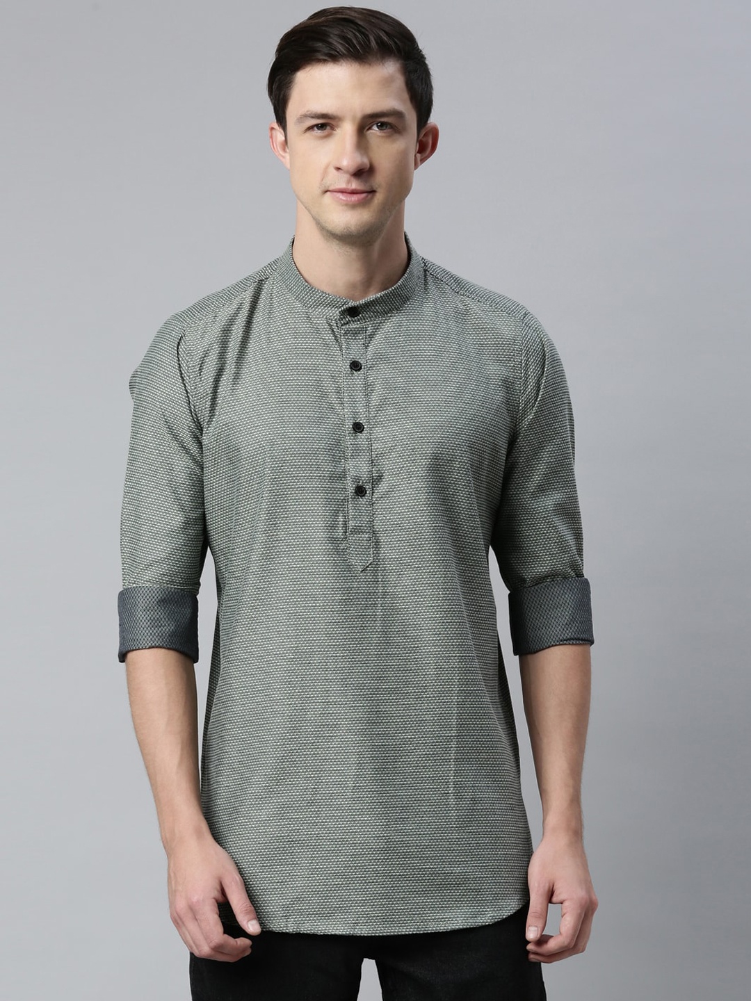 

Cross Court Geometric Woven Design Mandarin Collar Cotton Kurta, Grey