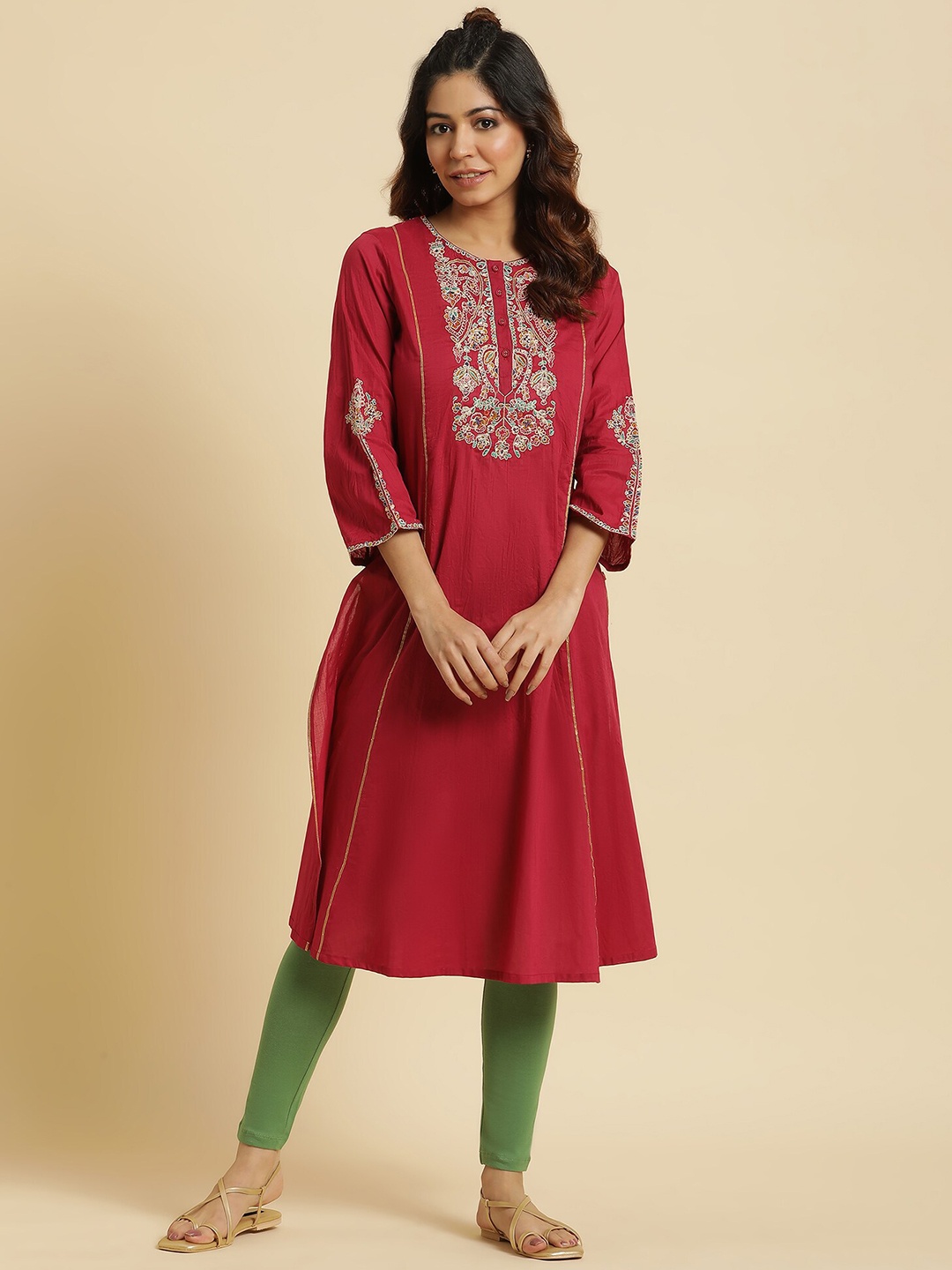 

W Ethnic Motifs Embroidered Thread Work Pure Cotton Kurta, Maroon