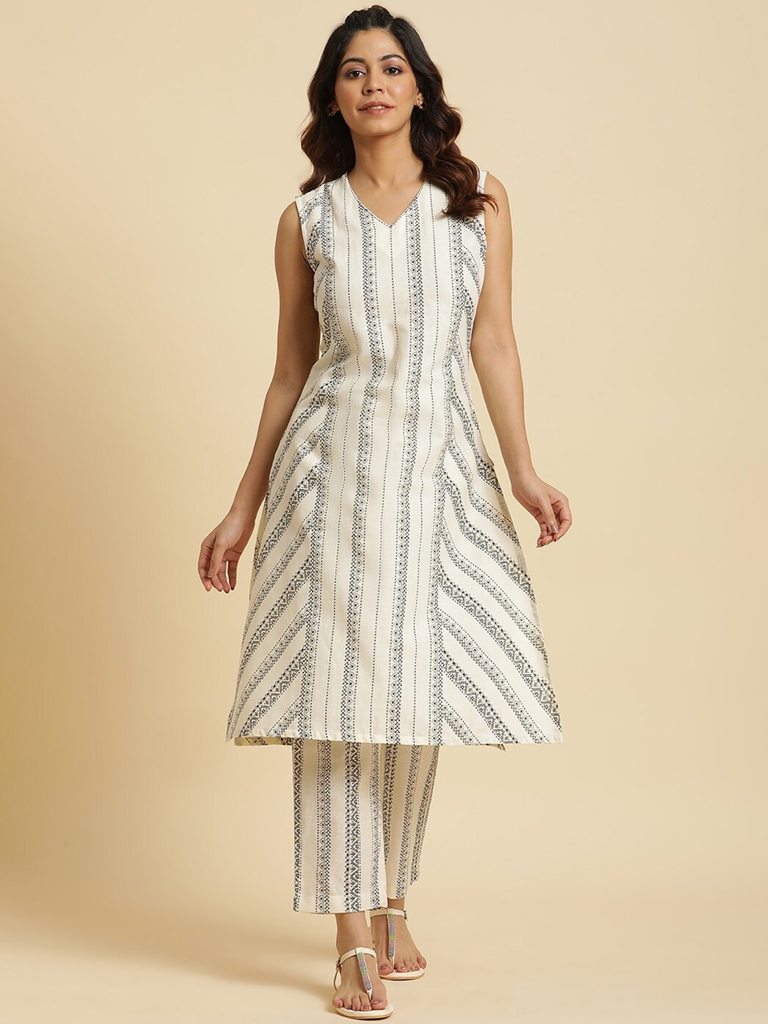 

W Geometric Printed Regular Kantha Work Kurta with Trousers, White