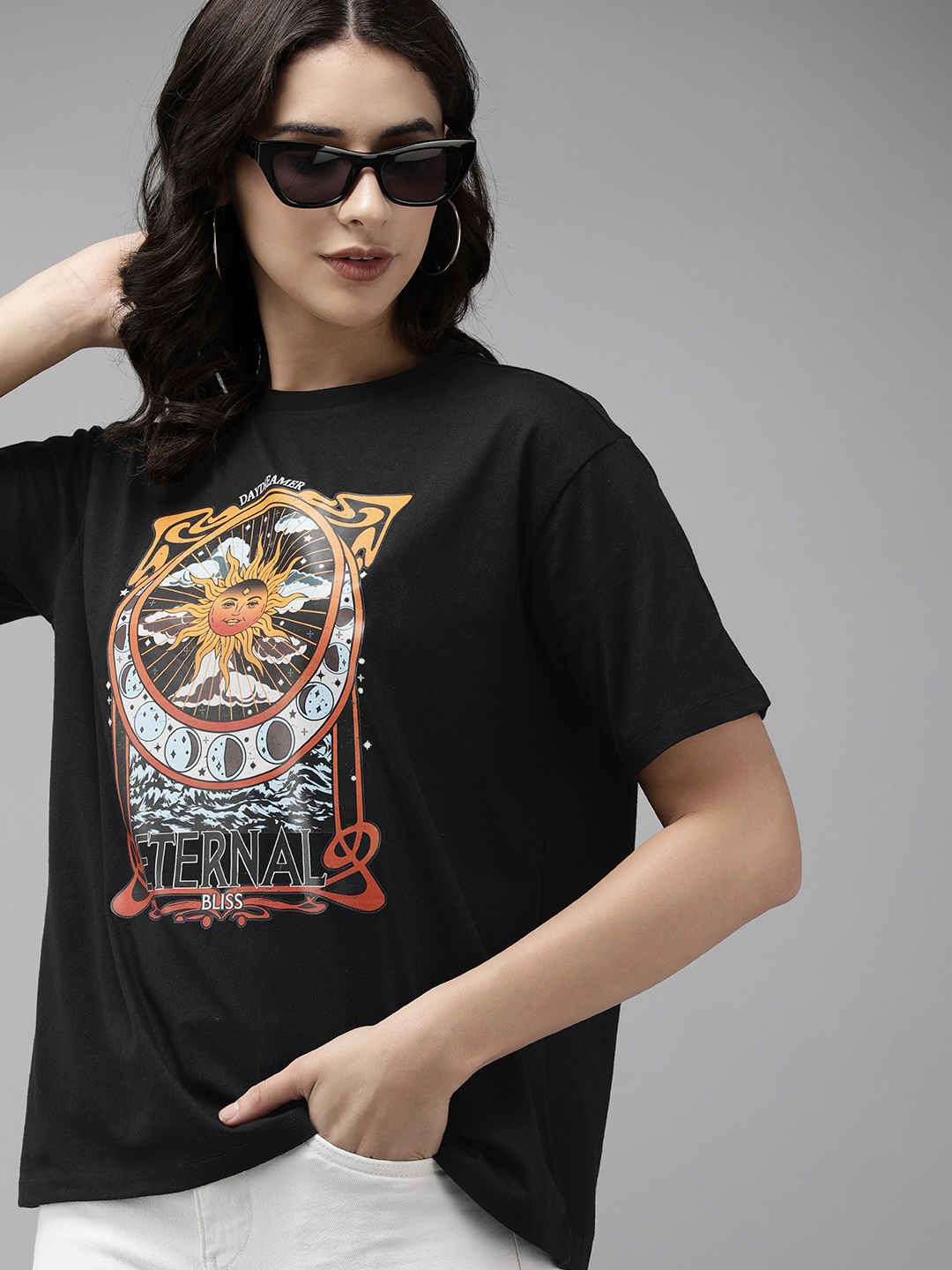 

Roadster Women Graphic Printed Bio Finish T-shirt, Black