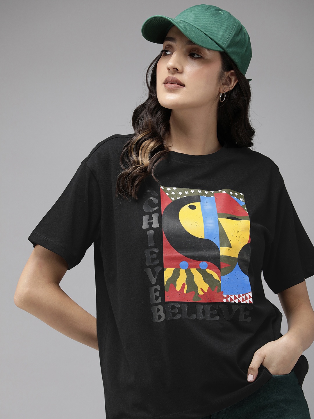 

Roadster Women Graphic Printed Drop-Shoulder Sleeves Bio Finish T-shirt, Black