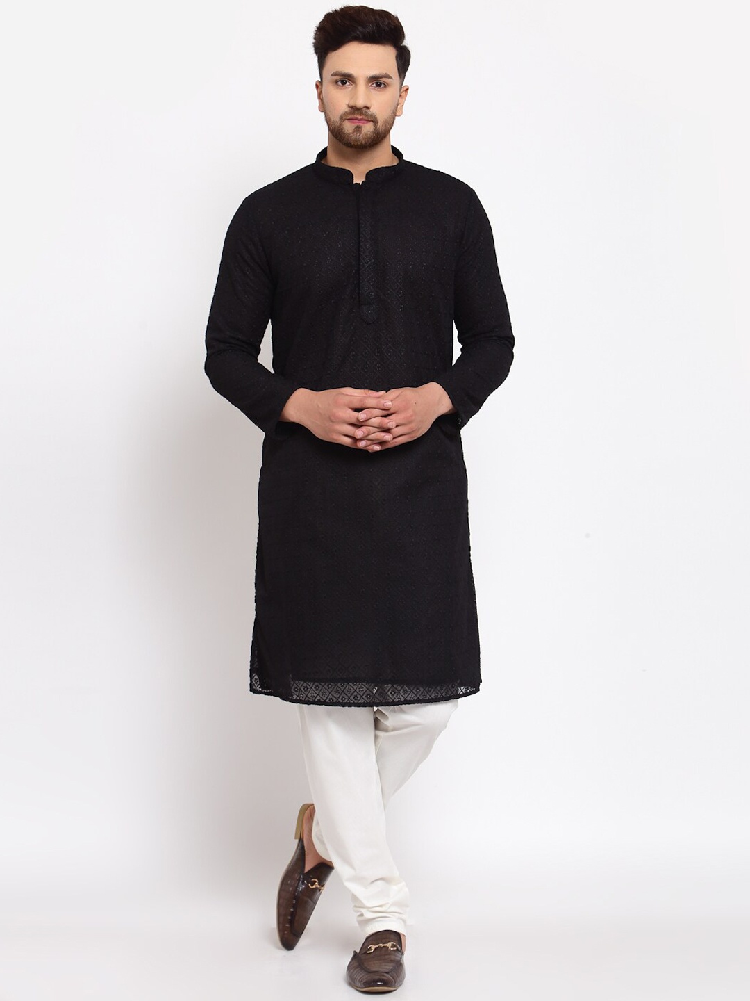 

MOHANLAL SONS Ethnic Motifs Embroidered Mandarin Collar Straight Kurta With Pyjamas, Black