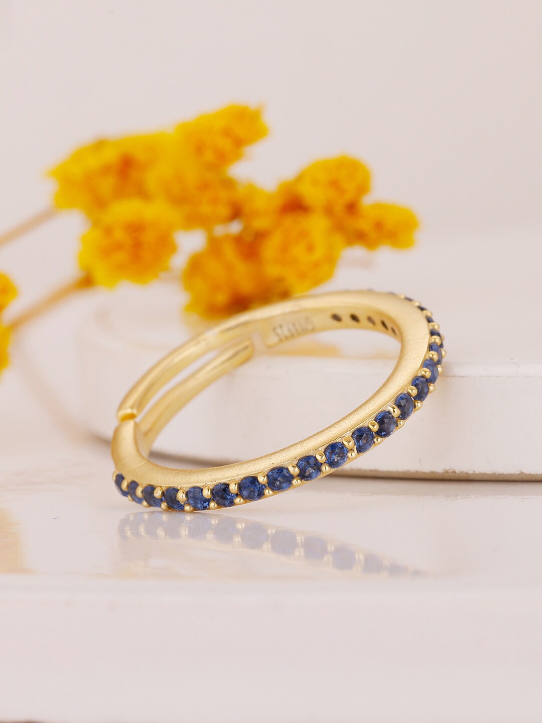 

GIVA Stainless Steel Gold-Plated Stone Studded Finger Ring