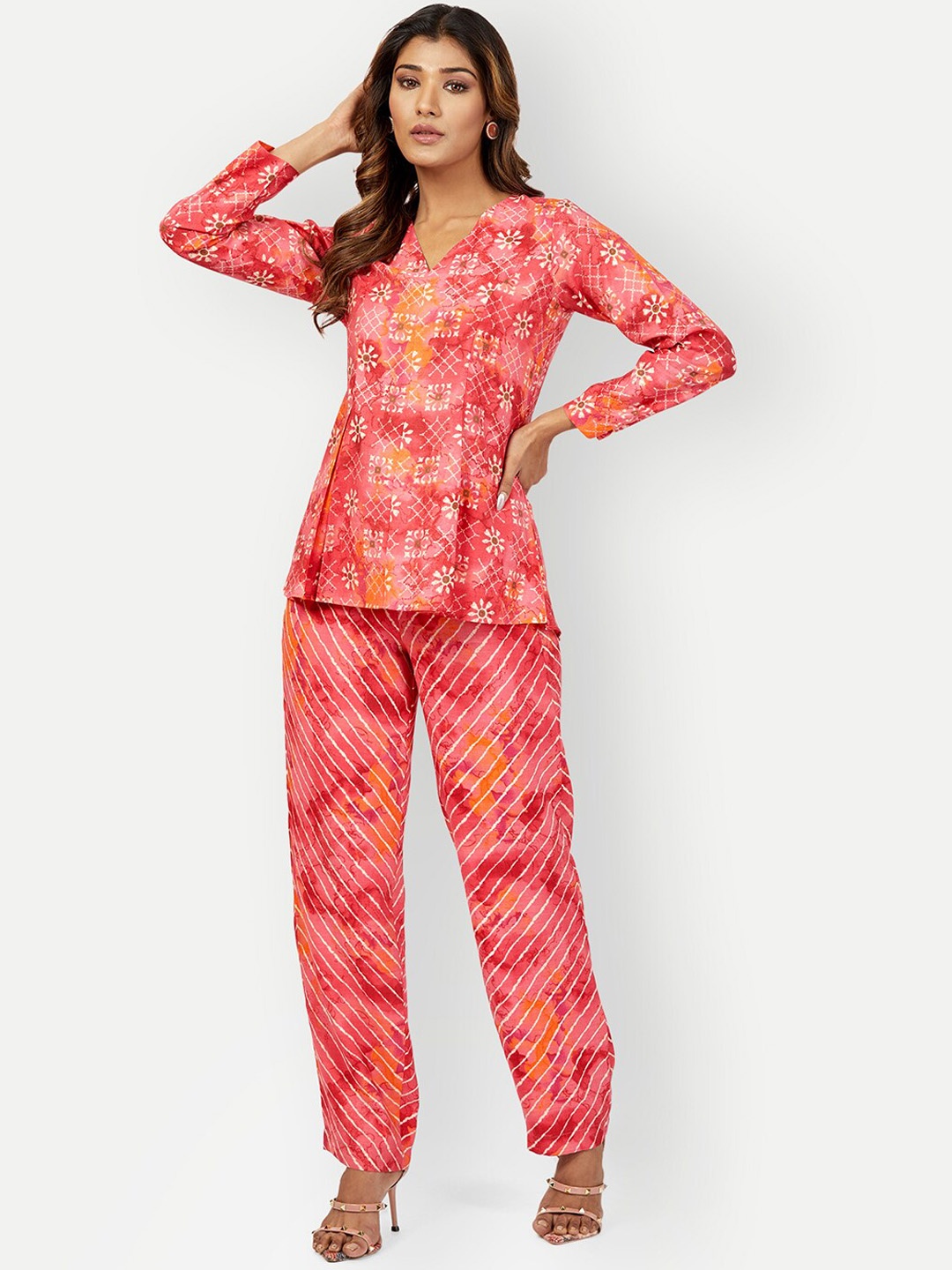 

DRESOUL Geometric Printed Tunic With Flared Palazzos Co-Ords, Pink