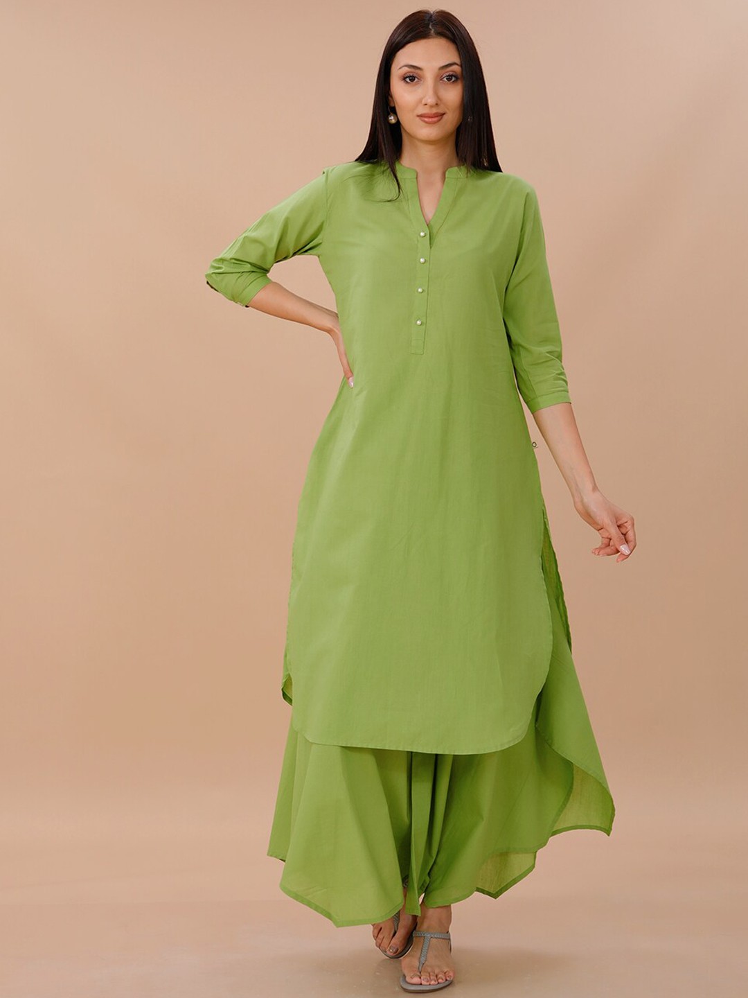 

FABNEST Mandarin Collar Pure Cotton Kurta And Palazzos, Green
