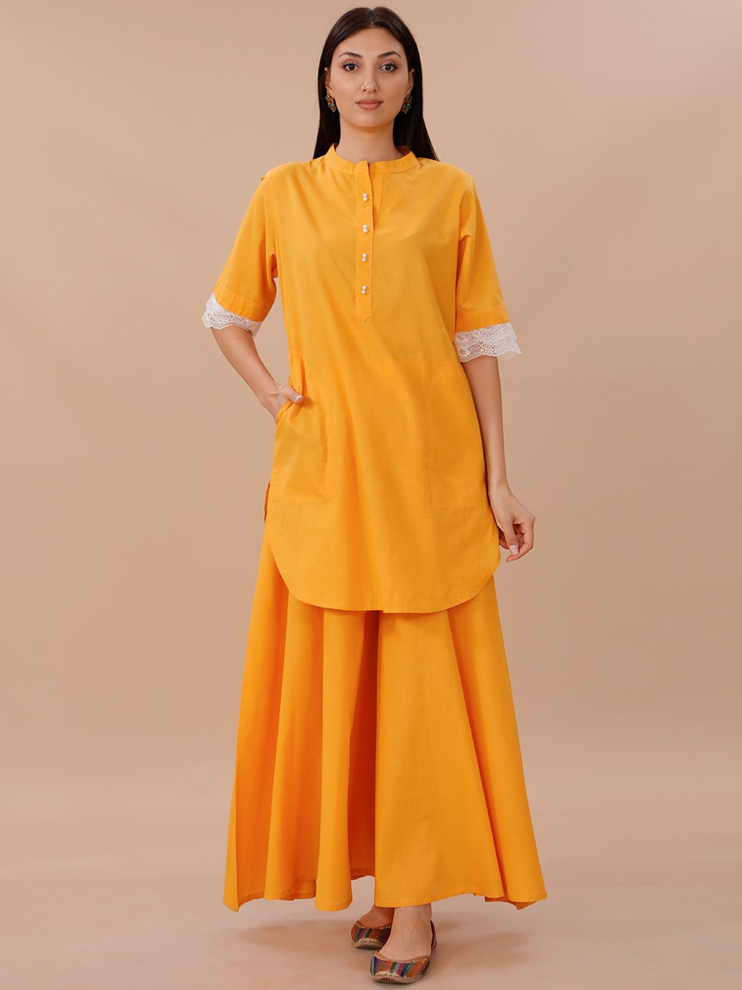 

FABNEST Mandarin Collar Pure Cotton Kurta With Palazzos, Yellow