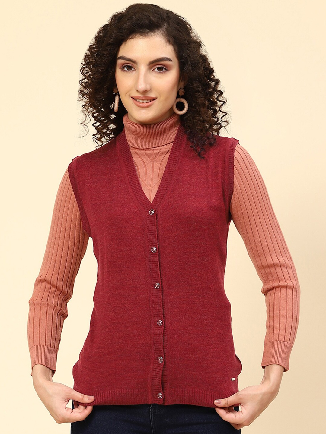 

Monte Carlo V-Neck Seeveless Cardigan, Maroon