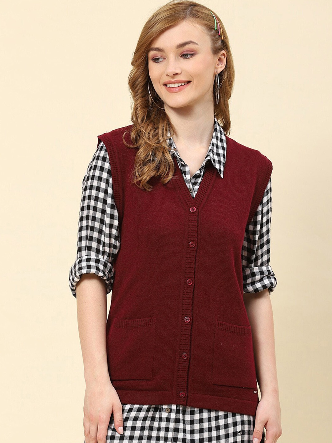 

Monte Carlo Sleeveless Woollen Cardigan, Maroon