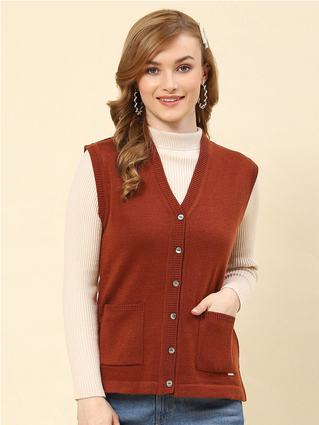 

Monte Carlo V-Neck Sleeveless Woollen Cardigan, Brown