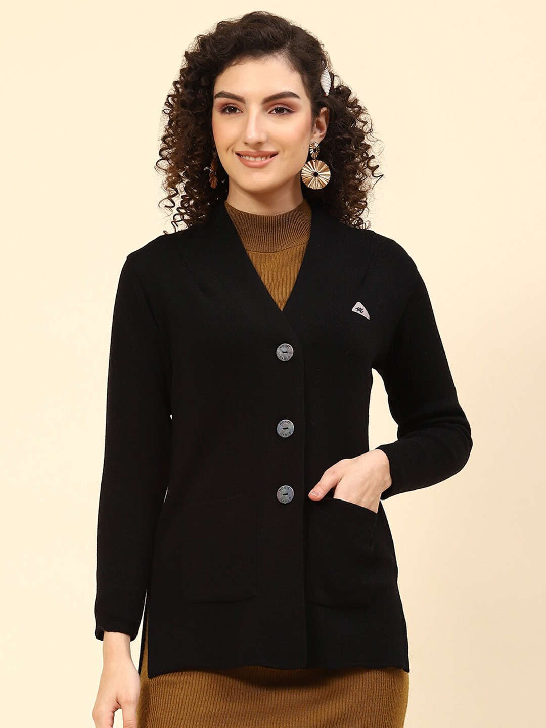 

Monte Carlo V-Neck Woollen Cardigan, Black