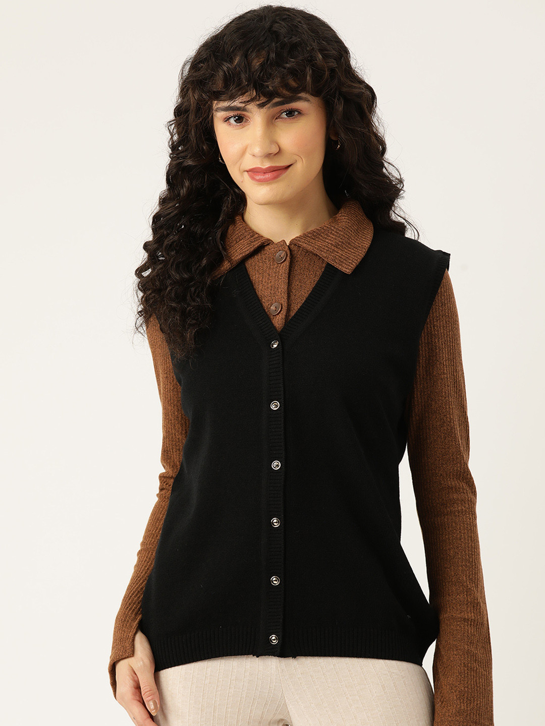 

Monte Carlo Women Solid Cardigan, Black
