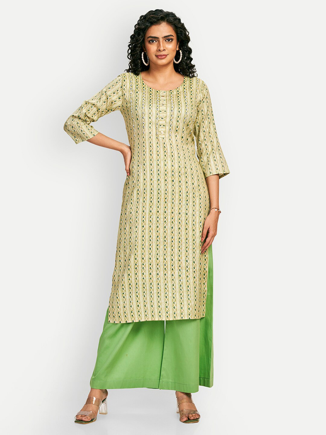

DRESOUL Ethnic Motifs Printed Beads & Stones Straight Kurta, Green