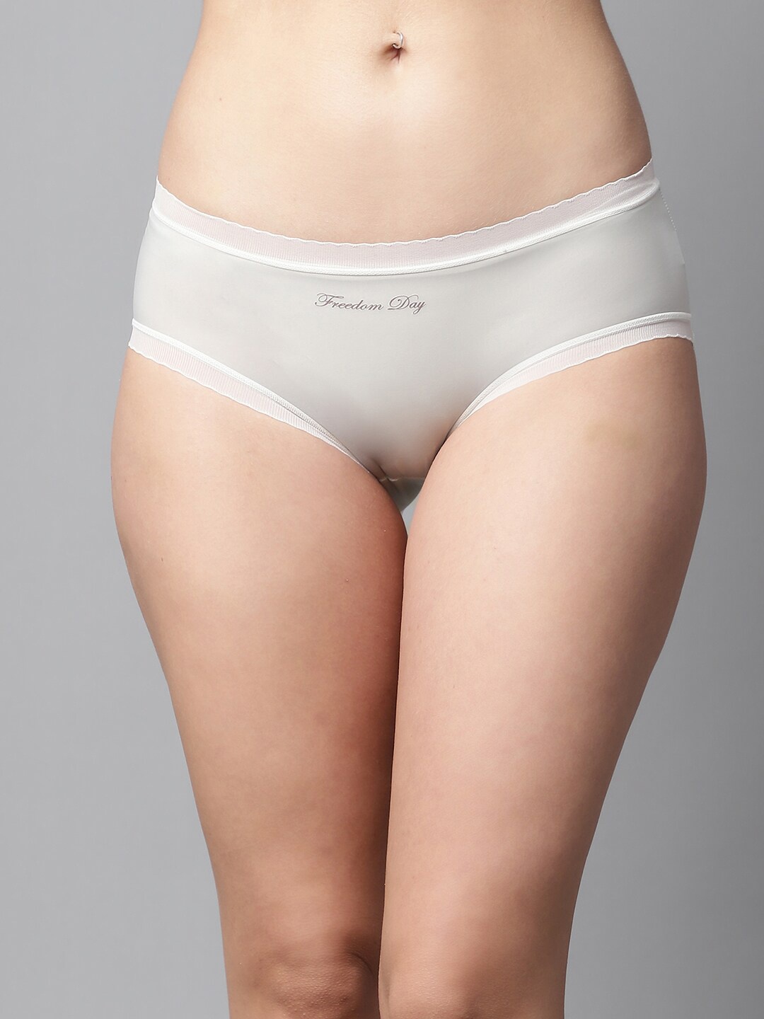 

PrettyCat Seamless Mid Rise Hipster Breifs, Grey
