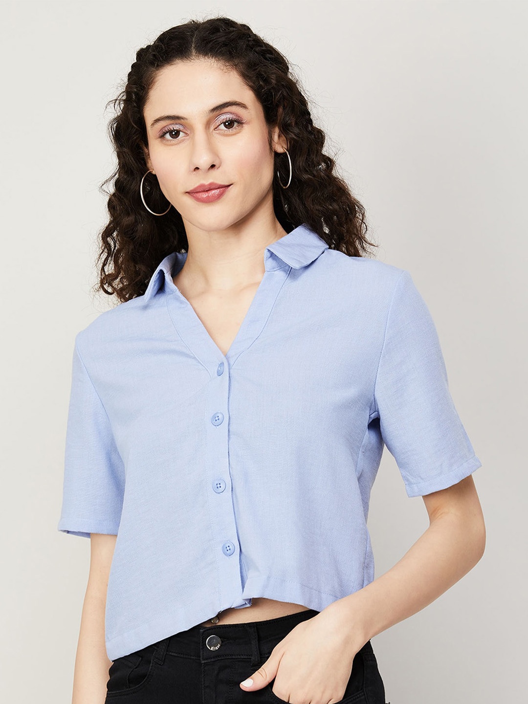 

Ginger by Lifestyle Shirt Style Crop Top, Blue