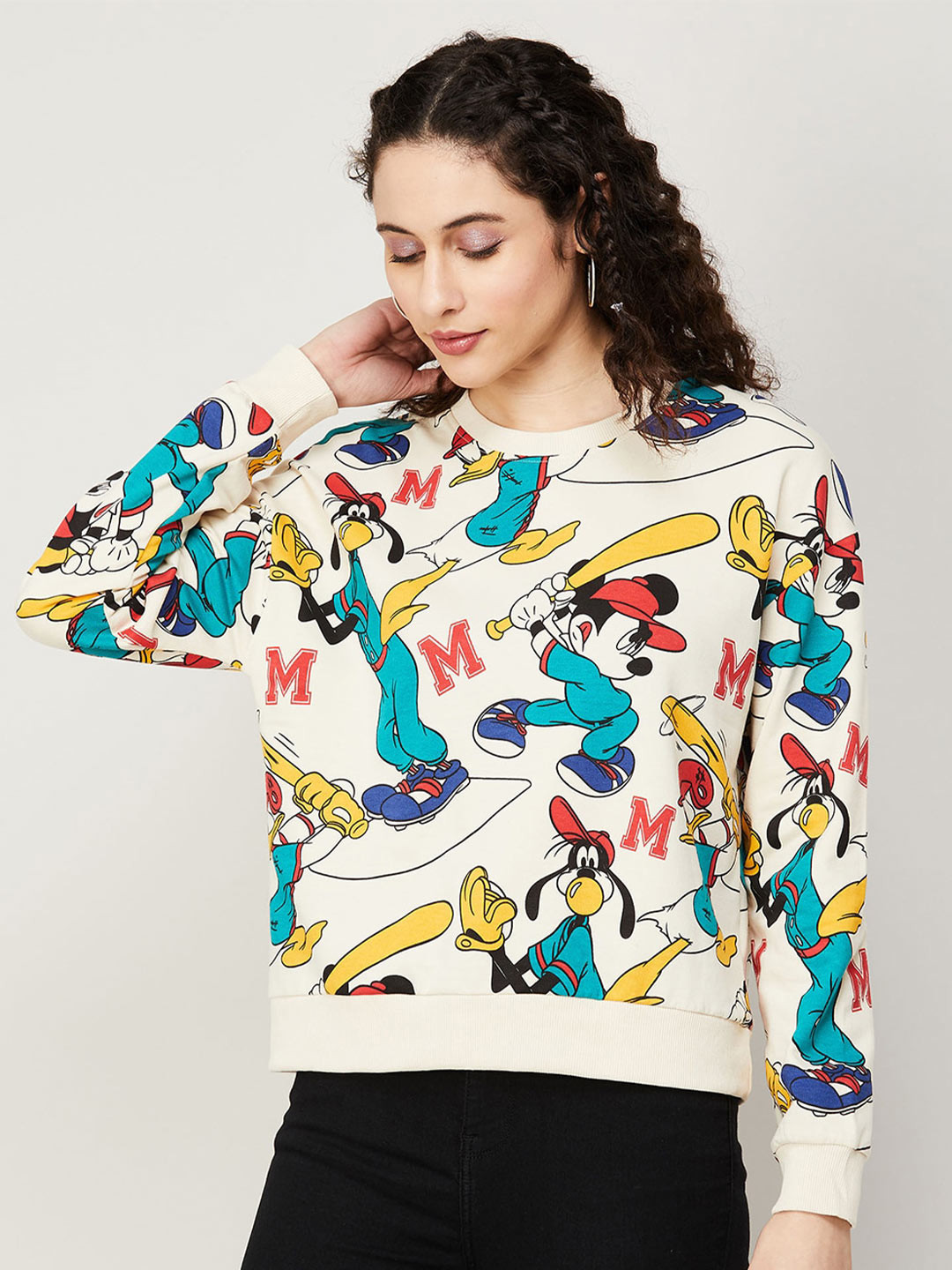 

Ginger by Lifestyle Mickey & Goofy Printed Round Neck Pullover, Beige