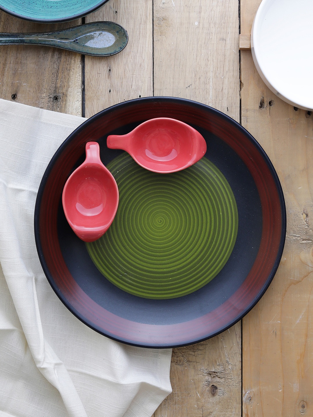 

MIAH Decor Green Printed Ceramic Set
