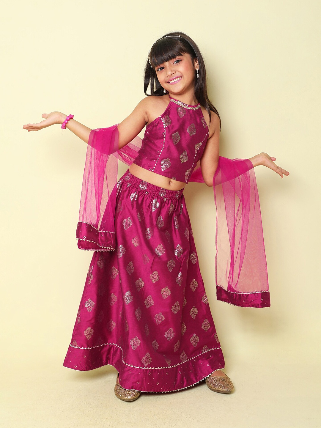 

taffykids Girls Ethnic Motifs Printed Lehenga Choli With Dupatta, Magenta