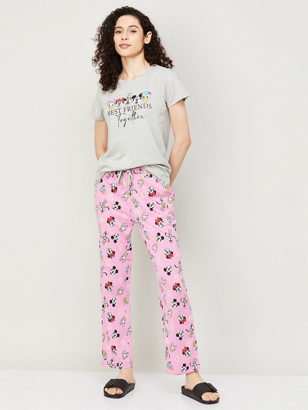 

Ginger by Lifestyle Mickey & Friends Printed Pure Cotton T-shirt With Pyjamas, Grey