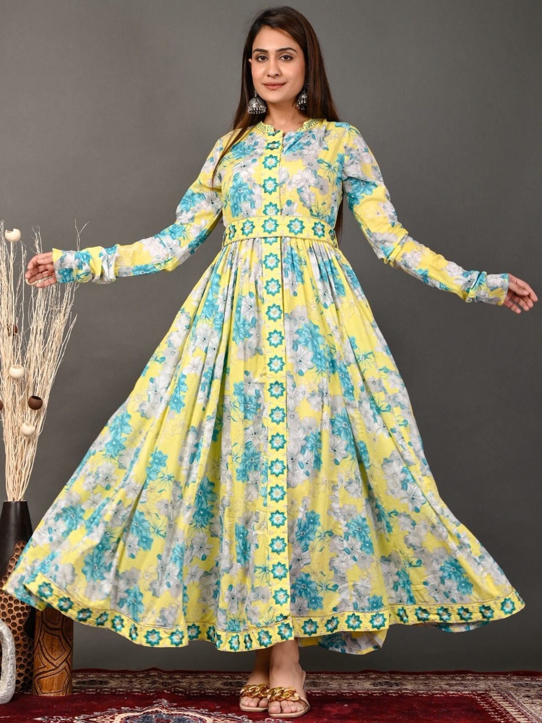 

Ramas Floral Printed Band Collar Sequins Anarkali Kurta, Yellow