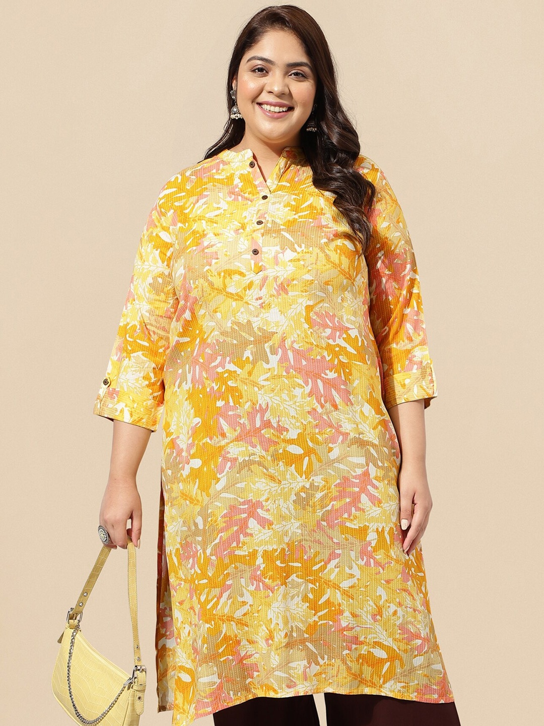 

MIRCHI FASHION Plus Size Yellow Floral Printed Mandarin Collar Straight Kurta