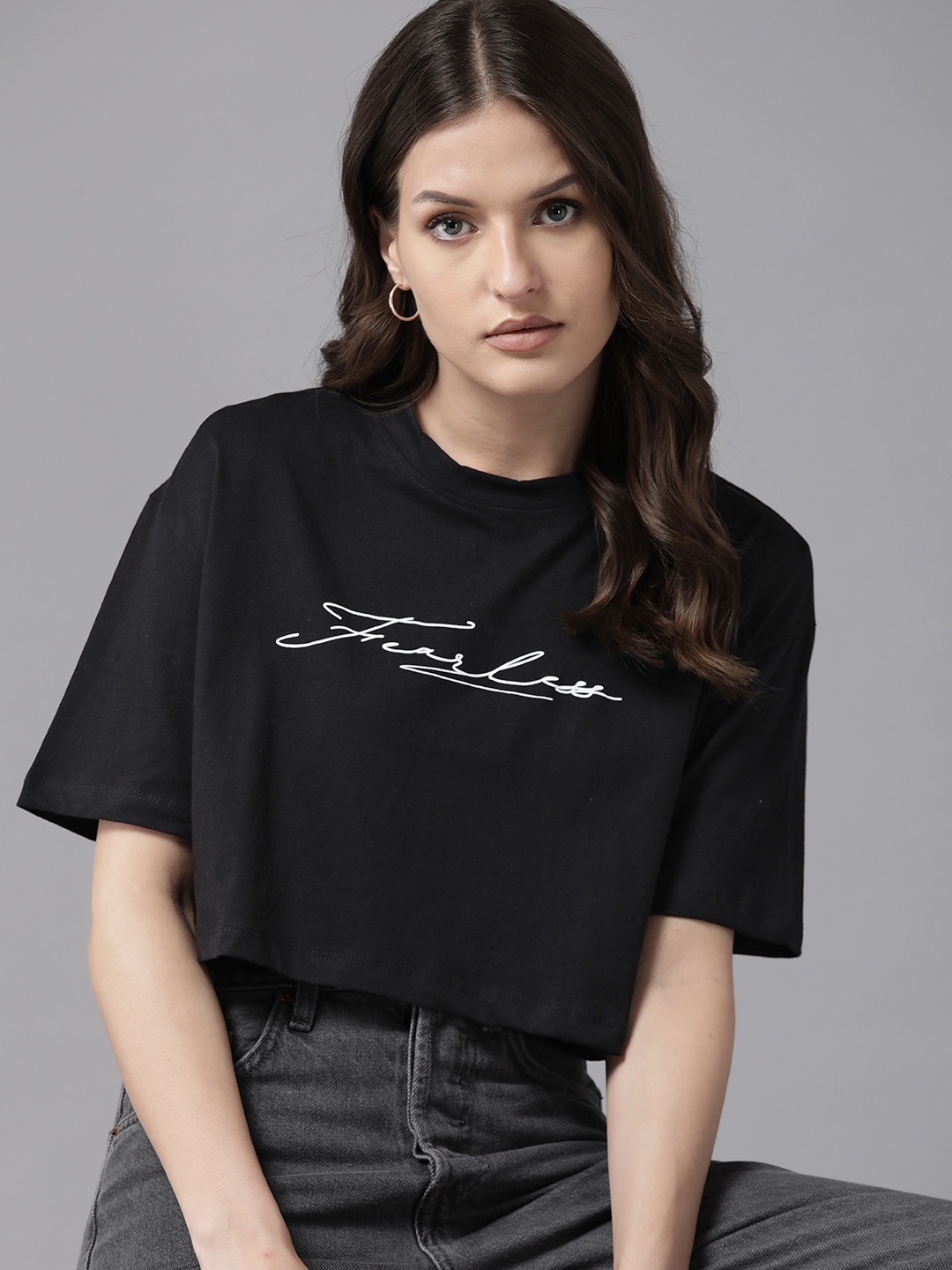 

Roadster Women Typography Printed Drop-Shoulder Sleeves Boxy T-shirt, Black