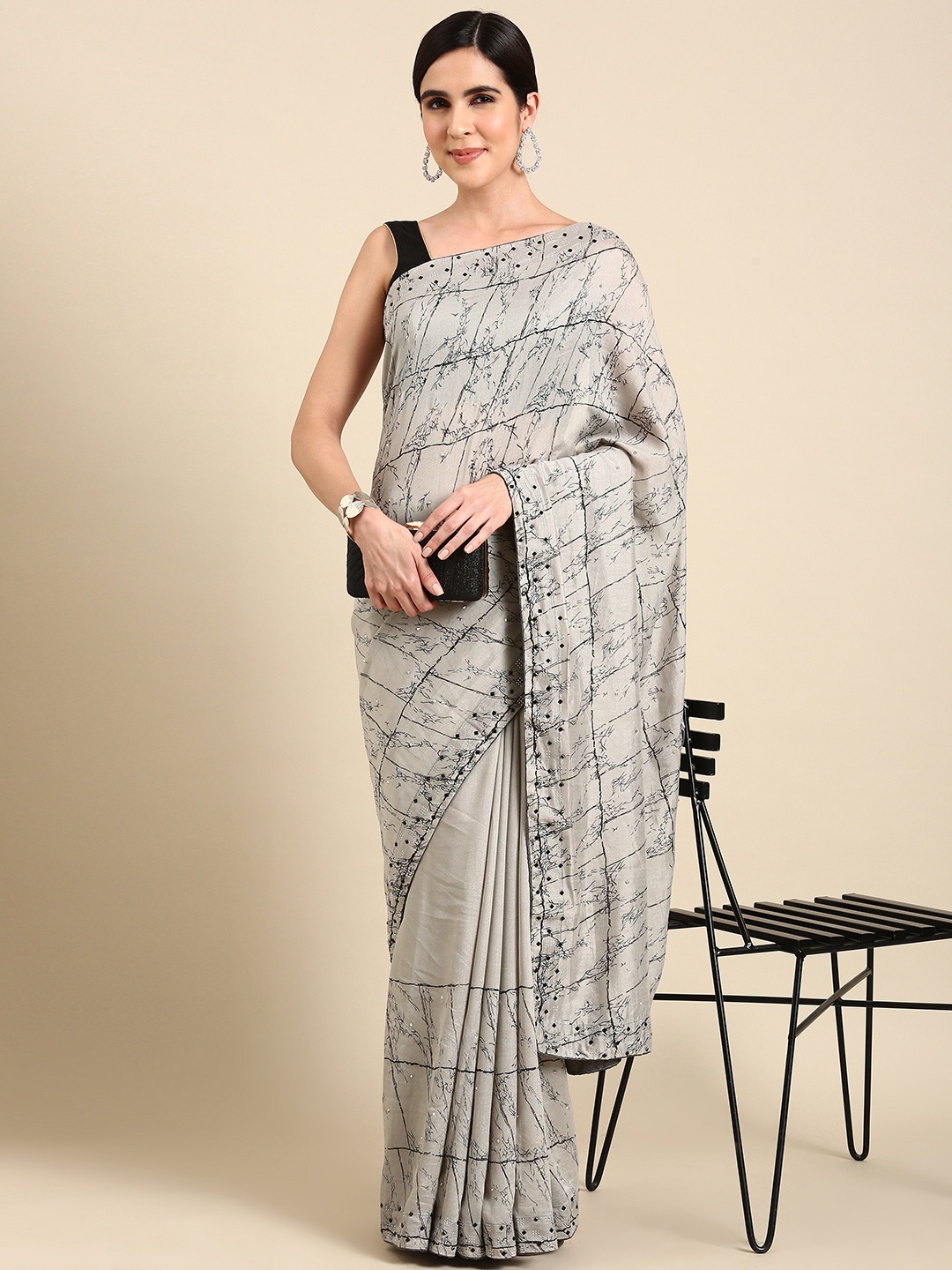 

HERE&NOW Abstract Printed Saree, Grey