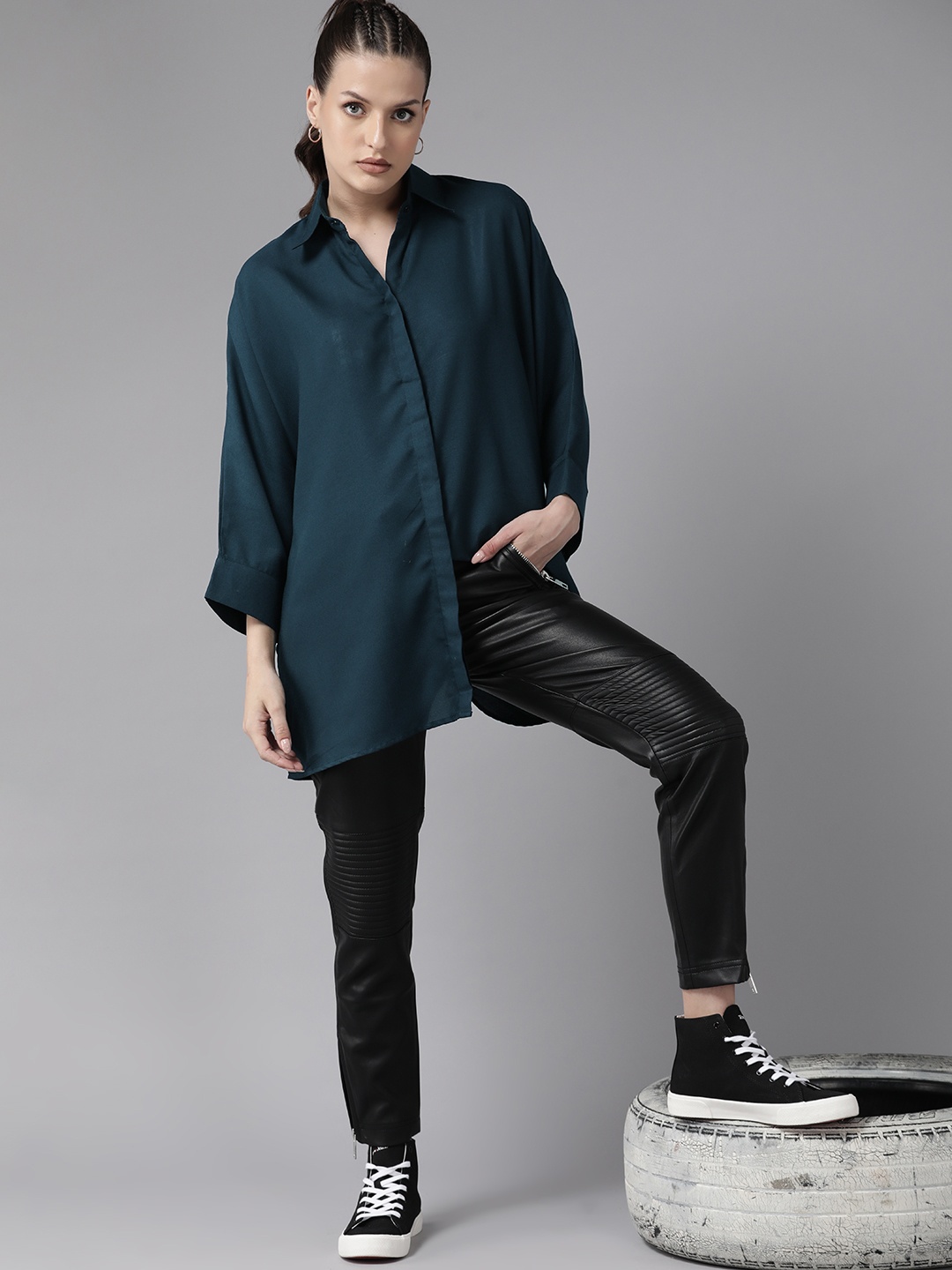 

Roadster Opaque Extended Sleeves Oversized Longline Casual Shirt, Navy blue