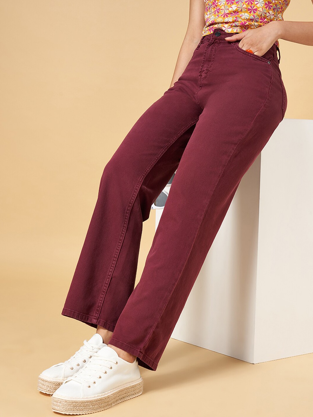 

YU by Pantaloons Women Flared Fit High-Rise Cotton Jeans, Brown