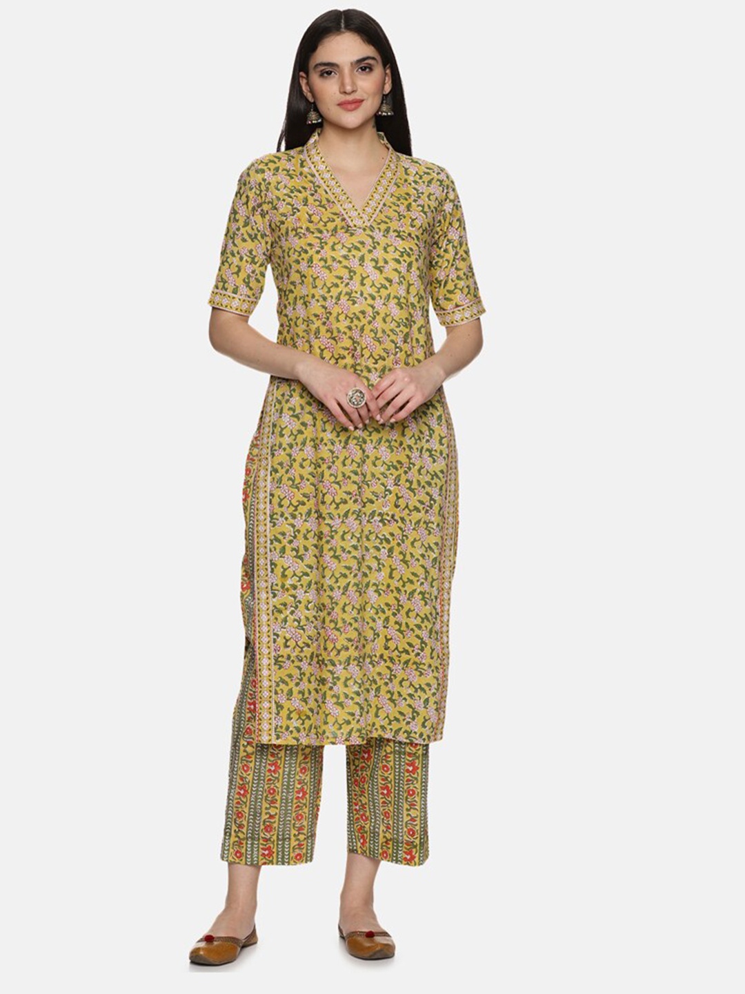 

JAIPURIBANNO Floral Printed V-Neck Pure Cotton Straight Kurta And Palazzos, Yellow