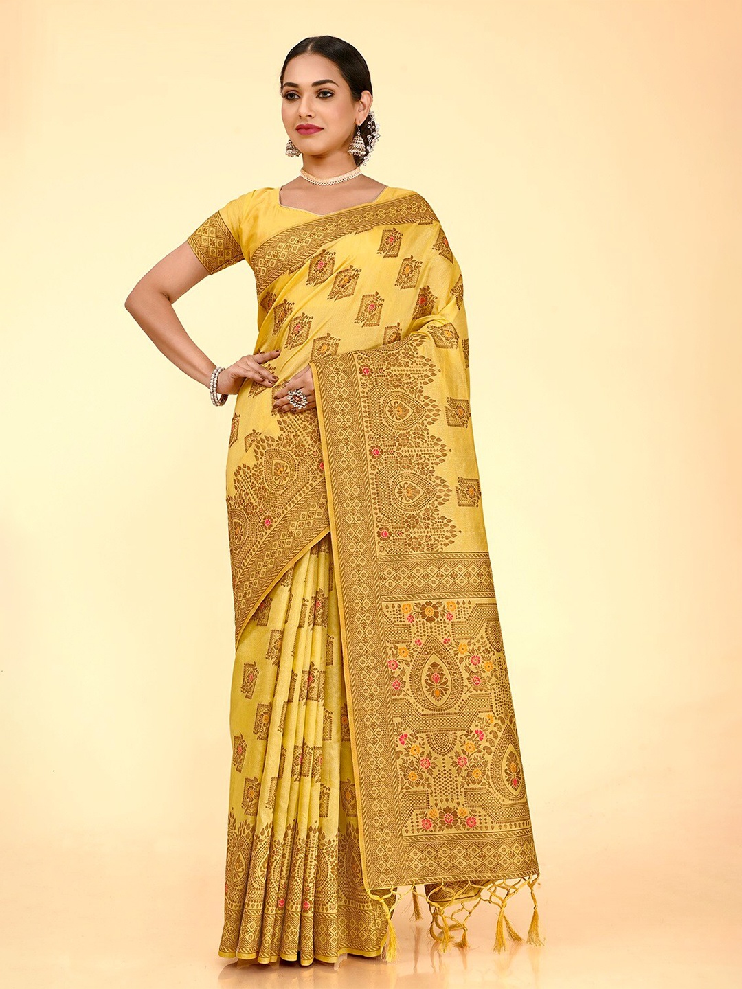 

FLOURIOUS Ethnic Motifs Woven Design Zari Pure Silk Banarasi Saree, Yellow