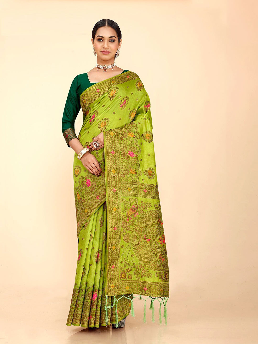 

FLOURIOUS Ethnic Motifs Woven Design Zari Pure Silk Banarasi Saree, Green