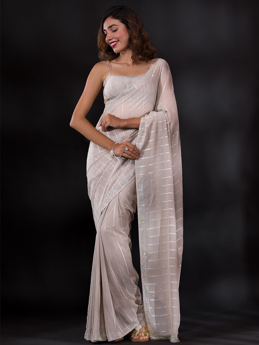 

Koskii Striped Beads and Stones Saree, Grey