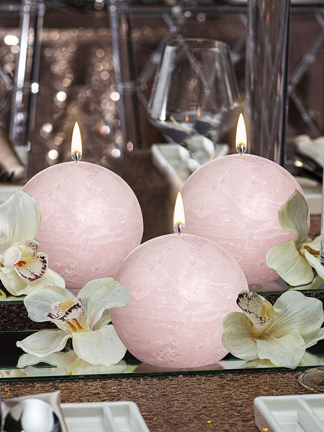 

Aromatic Fables Pink 3 Pieces Printed Round Wax Candles