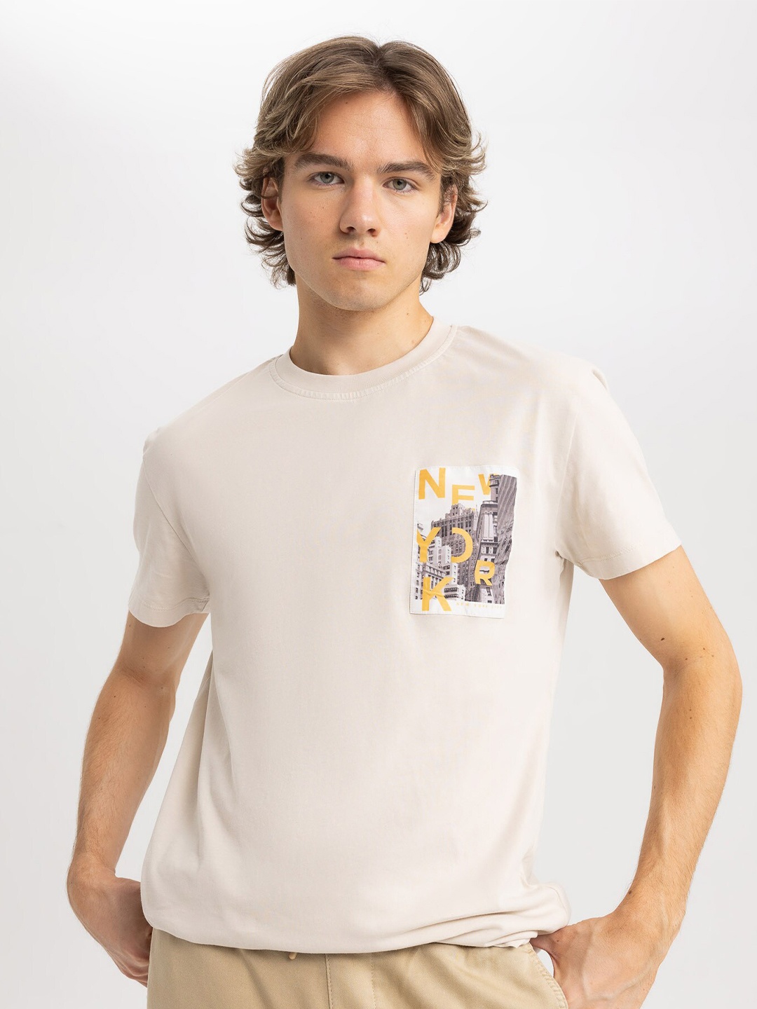 

DeFacto Graphic Printed Cotton T-Shirt, Off white