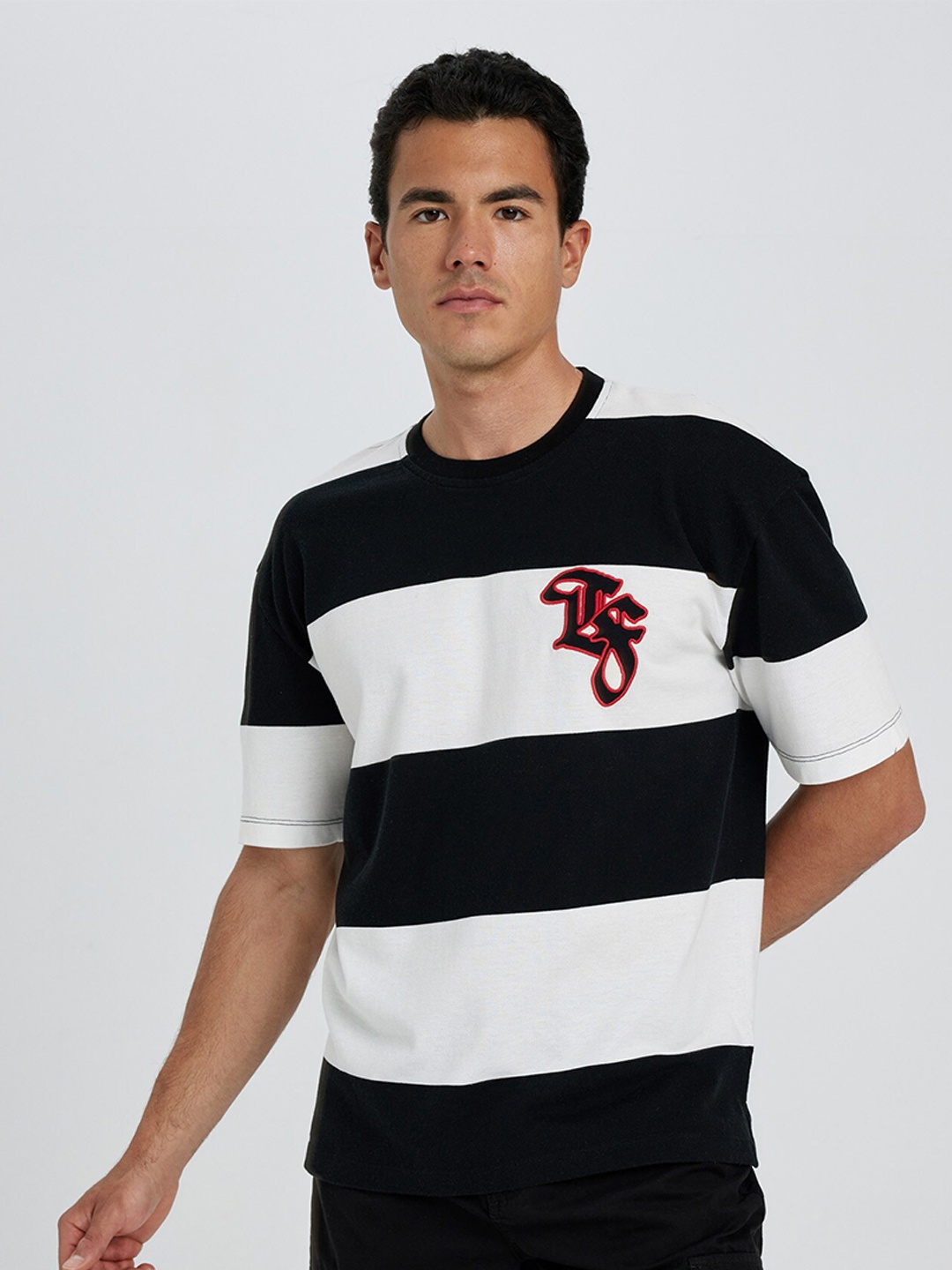 

DeFacto Striped Pure Cotton T-shirt, Black