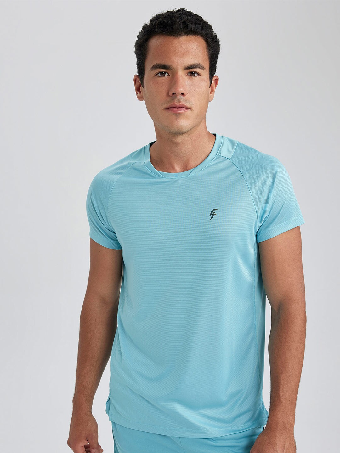 

DeFacto Round Neck Short Sleeve Sports T-shirt, Blue