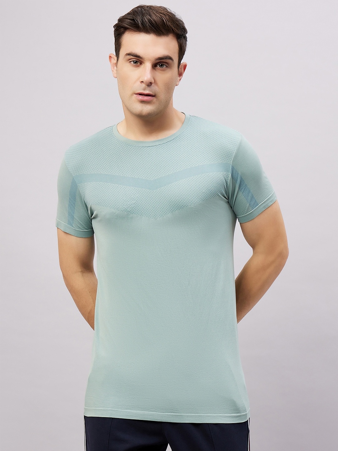 

C9 AIRWEAR Men Seamless Quick Dry Training Tshirt, Green