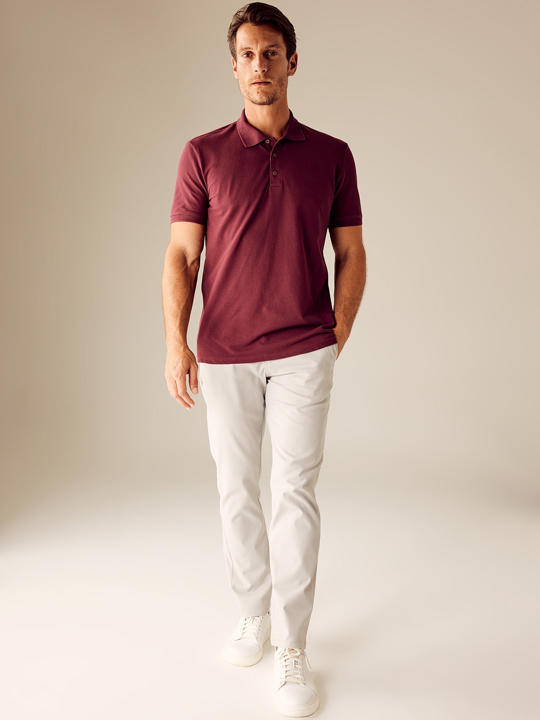 

DeFacto Men Mid-Rise Regular-Fit Plain Trousers, Beige