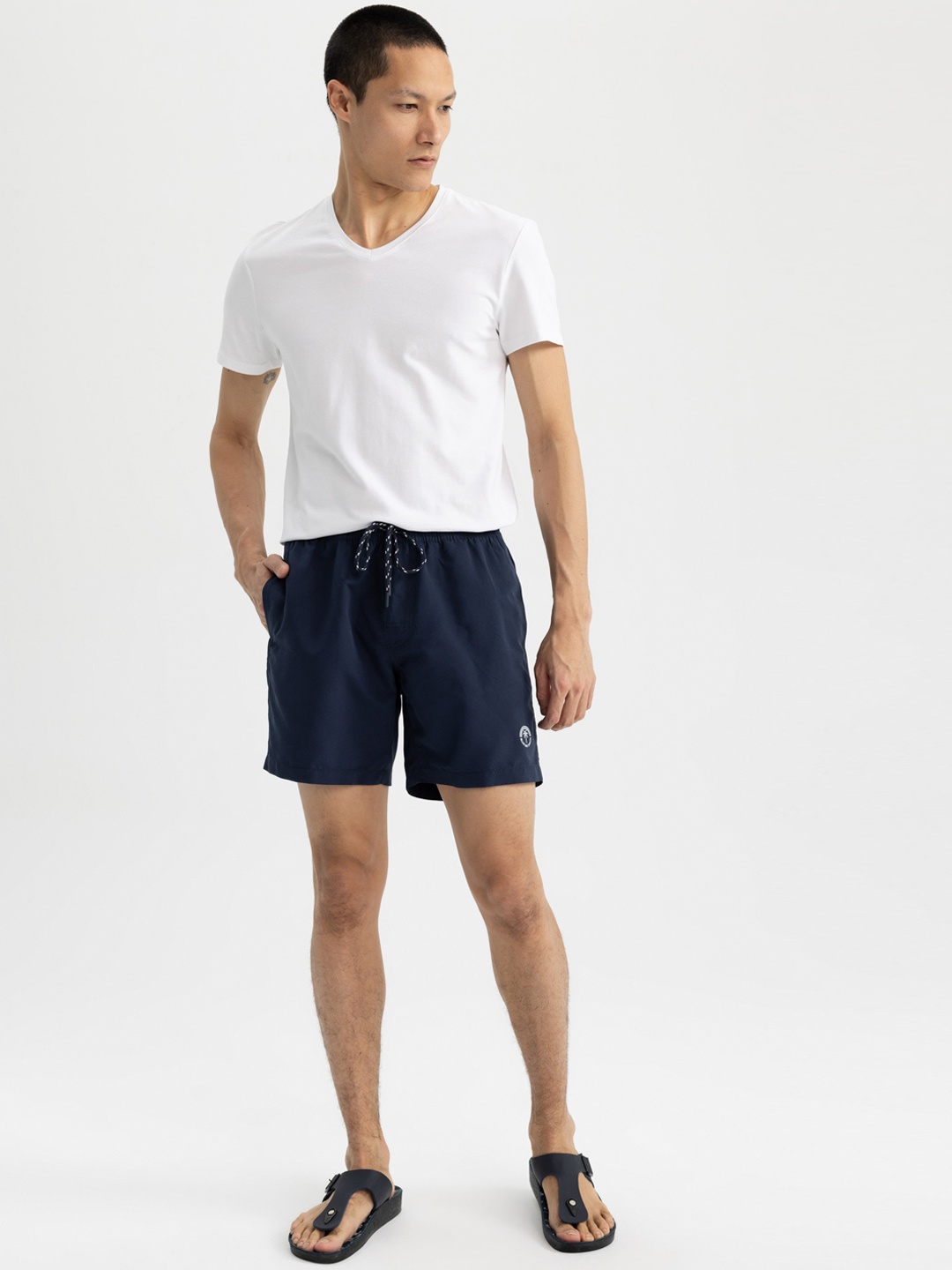 

DeFacto Round Neck T-shirt & Shorts Swim Set, White