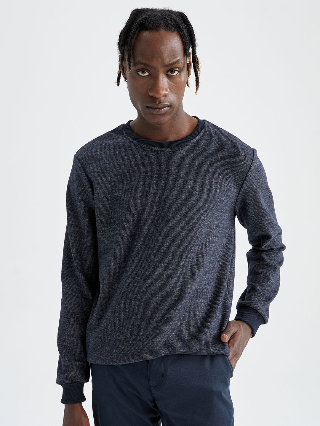 

DeFacto Round Neck Full Sleeve Ribbed Pullover Sweatshirt, Navy blue